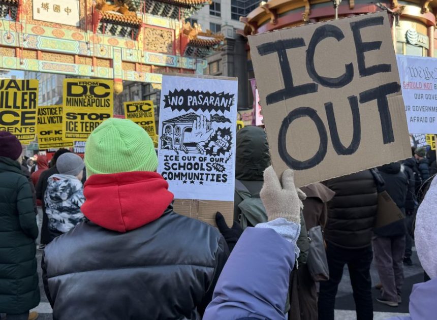 Trump habla de «lo peor de lo peor» con su represión migratoria, pero menos del 14% de los arrestados por el ICE tiene antecedentes violentos