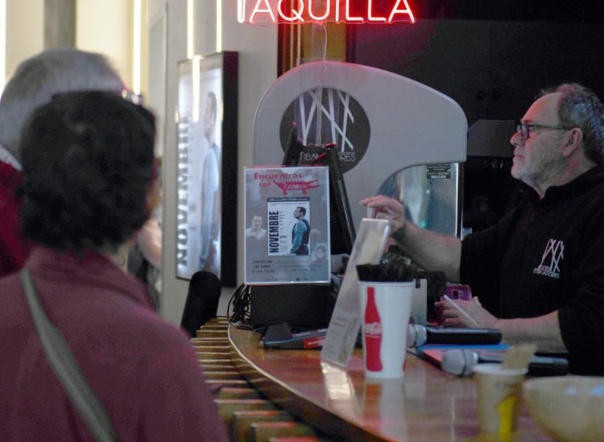 El Consejo de Ministros aprobará de urgencia la ampliación del presupuesto del programa Cine Sénior para que no se paralice