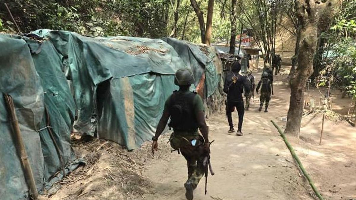Hombres armados matan al menos a 162 personas en un pueblo del oeste de Nigeria, según la Cruz Roja