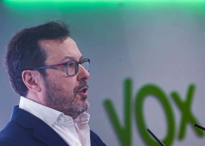 Vox pide a Azcón entrar en el gobierno de Aragón tras duplicar sus escaños