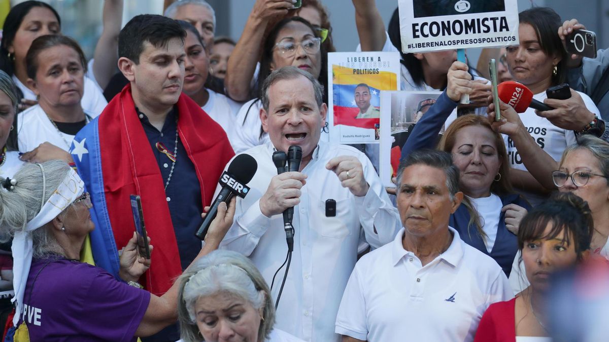 Corina Machado denuncia el «secuestro» de un dirigente opositor en Caracas horas después de su puesta en libertad