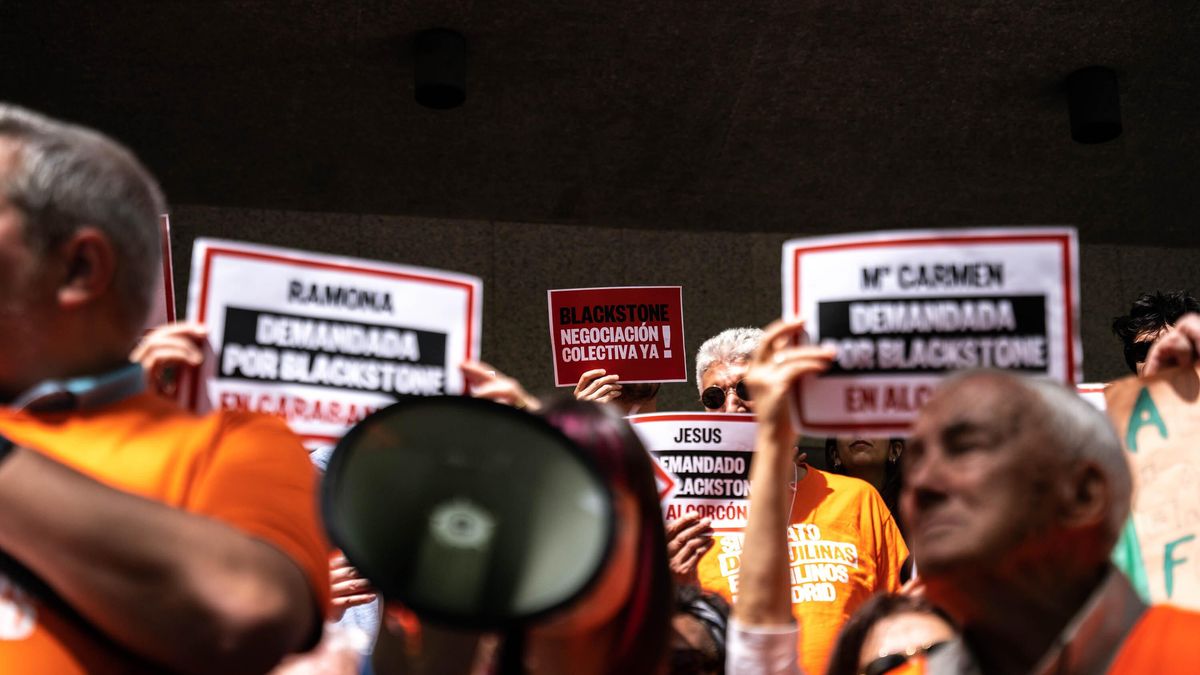 El Sindicato de Inquilinas reclama al Gobierno que compre a fondos buitre como Blackstone miles de pisos en venta