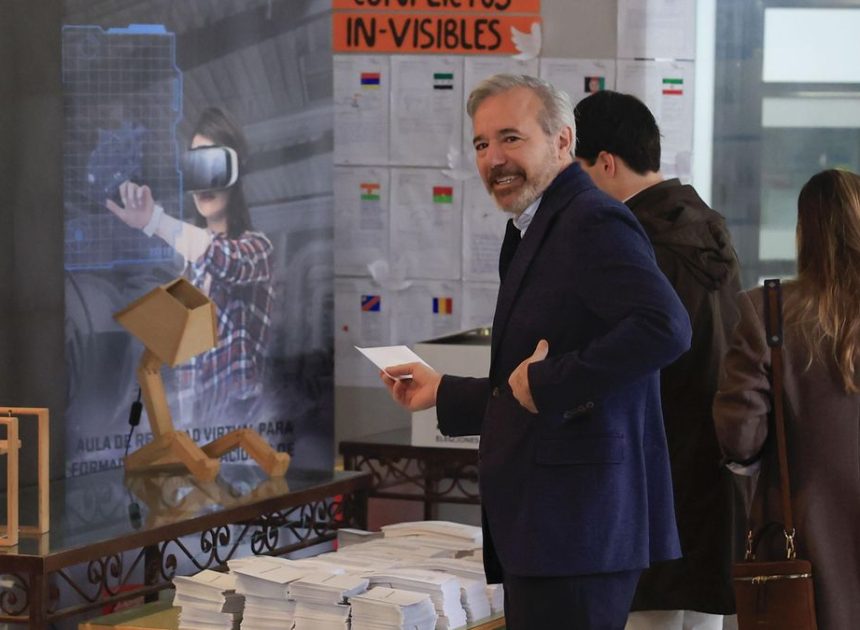 El PP no deja de hacer regalos a Vox