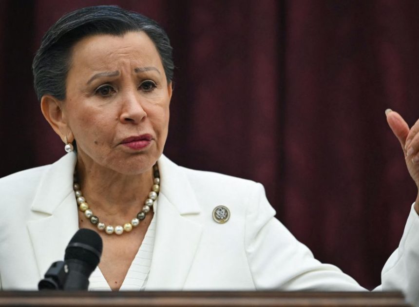 «Todas las torturas fueron aprendidas en EEUU»: víctimas y congresistas presentan una resolución contra la doctrina Monroe en el Capitolio