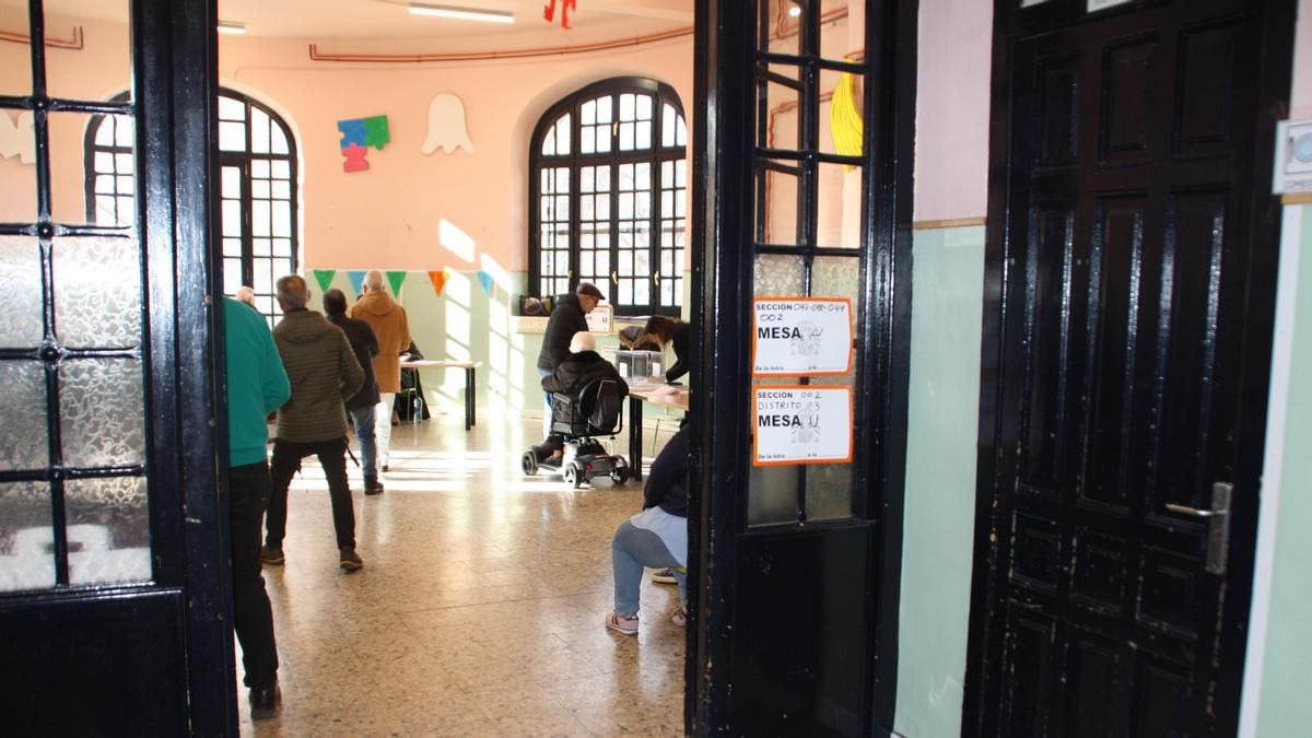 Primer dato de participación de las elecciones en Aragón: a las 11 de la mañana ha votado el 10,8%